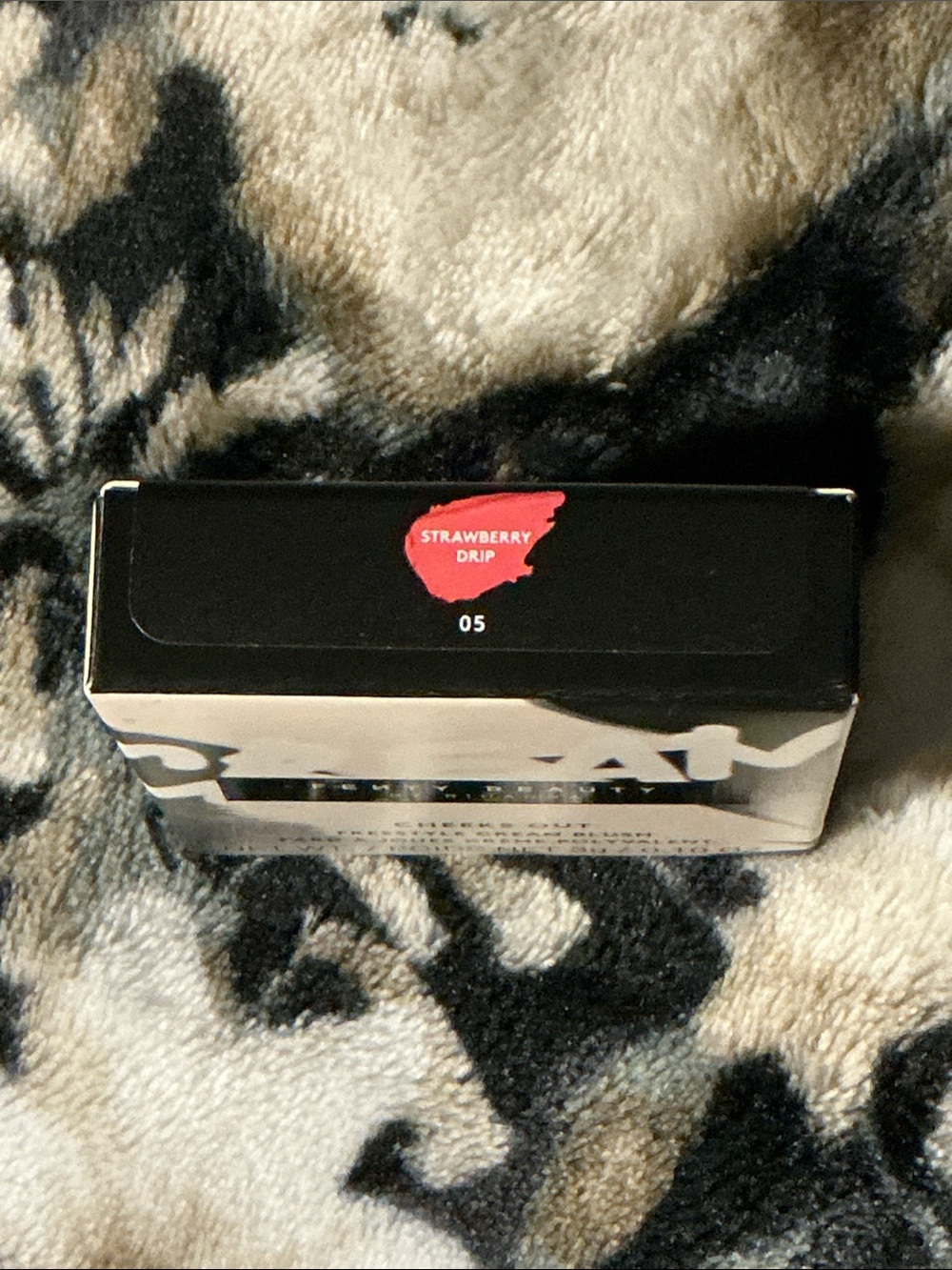 Fenty Strawberry Drip Cheeks Out Freestyle Cream Blush - Picture 3 of 6